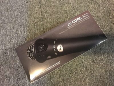 enCORE 300 Vocal Condenser Microphone | Blue