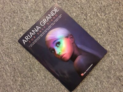 Ariana Grande for Easy Piano | HL